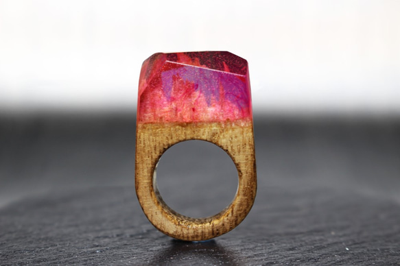 【 現品限り 20％off 送料無料】Rose Mountain～Resin Wood Ring～ 1枚目の画像