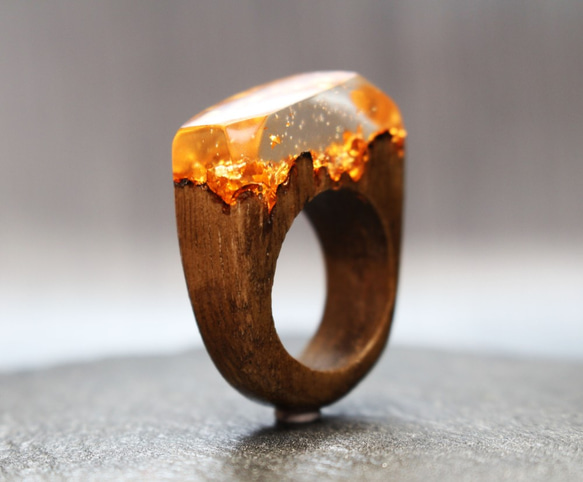 【現品限り20%off 送料無料】Modern Foil/Copper ～Resin Wood Ring～ 2枚目の画像