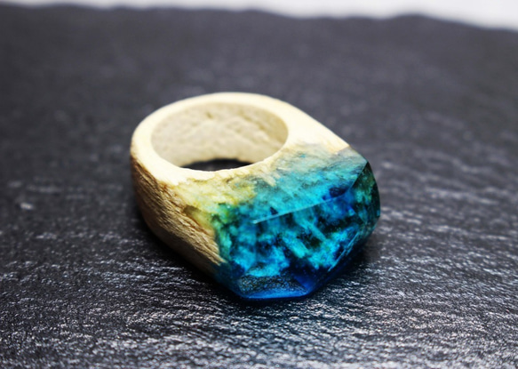 【送料無料】Ocean floor ～Resin Wood Ring～ 4枚目の画像