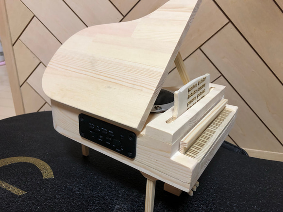 “新”鋼琴型無線WoodSpeaker（兼容藍牙的♪可充電的♪） 第4張的照片