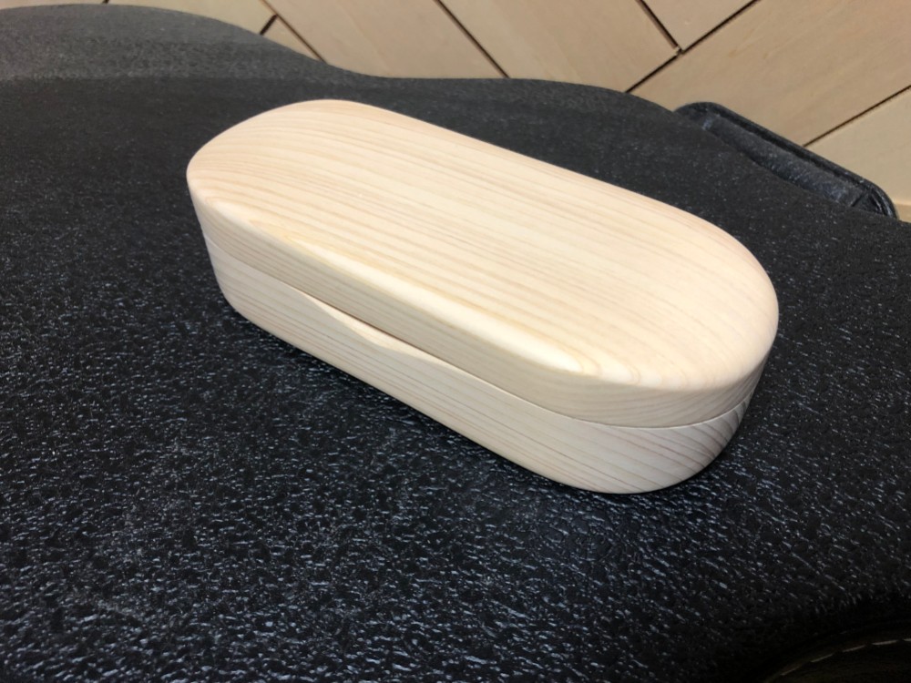 ヒノキ香る眼鏡ケース♪