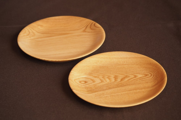 木製・朝のパン皿2枚セット大（シオジ）no.4 1枚目の画像