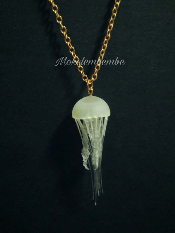 Fake Jellyfish/ アマクサクラゲ ネックレス 1枚目の画像