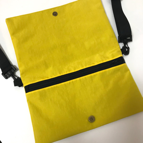 撥水(撥水)ナイロン ショルダーバッグ サコッシュ イエロー ショルダー  