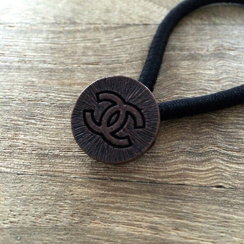 ヴィンテージシャネルボタンのヘアゴム⑥ ヘアゴム CR. 通販 1753984