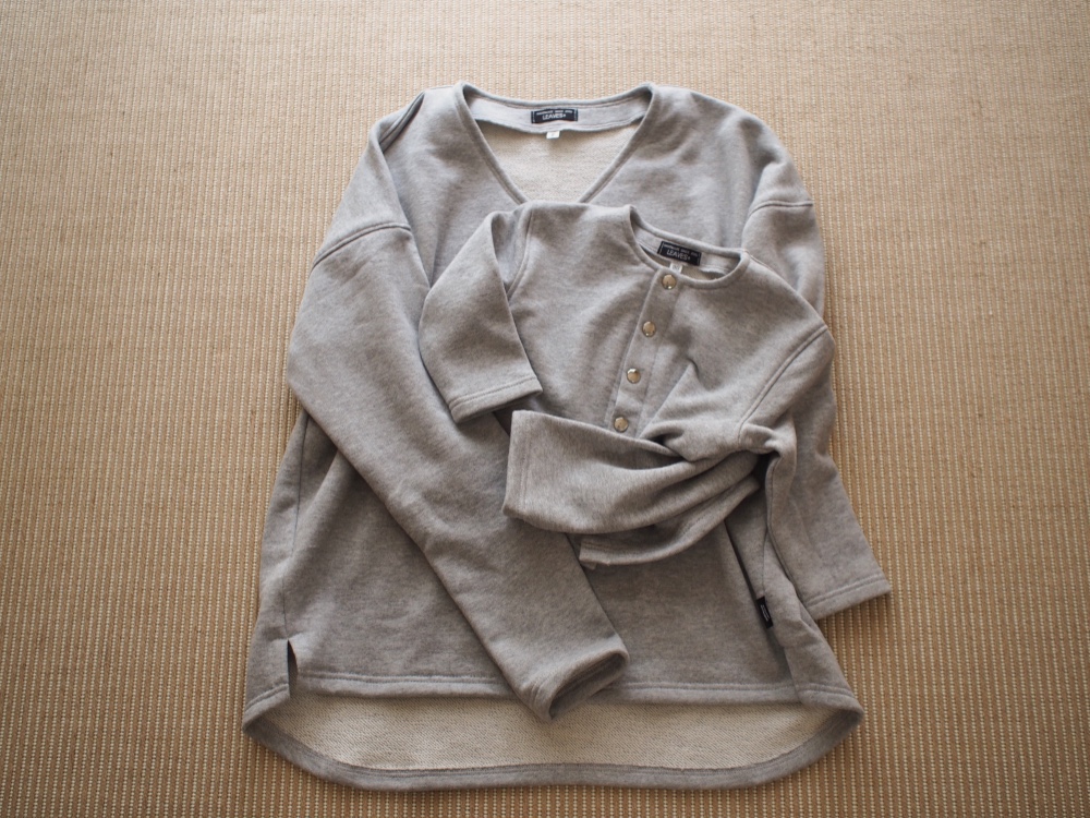 【受注制作】Vネック　シンプルスウェット・ライトグレー（杢）