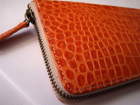 Real leather wallet/Embossing Kip leather/Crocodile pattern 第2張的照片