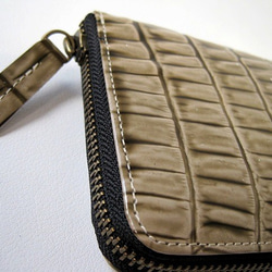 Real leather wallet/Embossing Enamel/Crocodile patten 第2張的照片