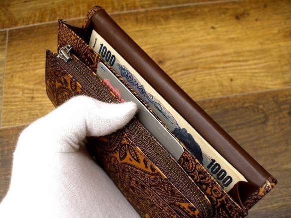 Real leather wallet/Embossing Steer leather/Paisley pattern 第3張的照片