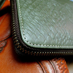 Real leather wallet/Embossing Steer Hide/Python pattern 第2張的照片