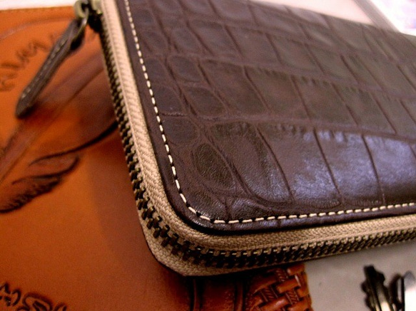 Real leather wallet/Embossing Kip leather/Crocodile pattern 第2張的照片