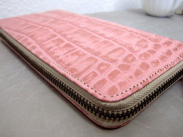 Real leather wallet/Embossing Kip leather/Crocodile pattern 第2張的照片