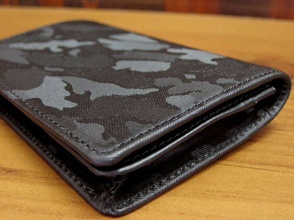 Real leather card case/Embossing Steer Hide/Camouflage patte 第3張的照片