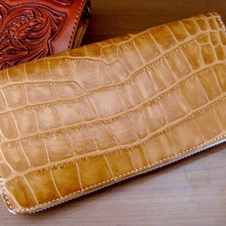 Real leather wallet/Embossing Kip leather/Crocodile pattern 第1張的照片