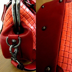 Real leather bag with clasp/Embossing leather/mesh pattern 第3張的照片