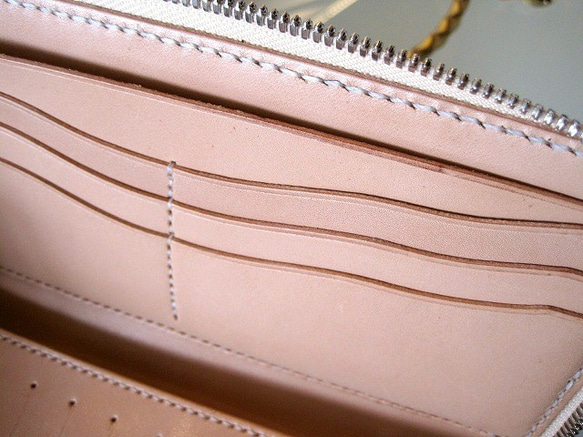 【受注生産】24金箔貼り(・・;)ヌメ革の薄型長財布  オークリーフタイプ 5枚目の画像