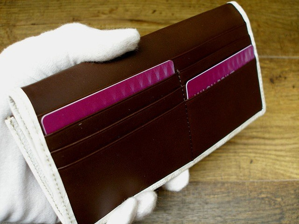 Real leather wallet/Embossing Steer leather/Rose pattern 第4張的照片