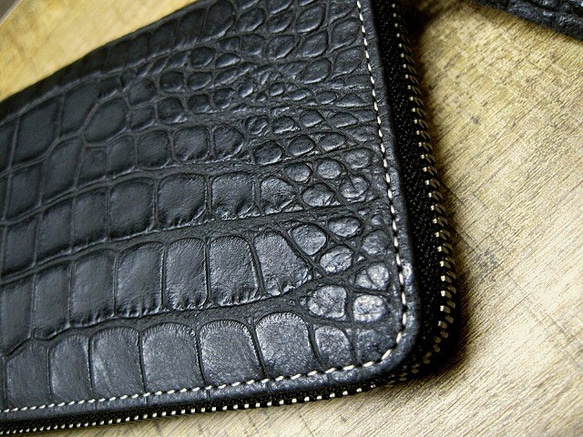 Real leather wallet/Embossing Goat leather/Crocodile pattern 第2張的照片