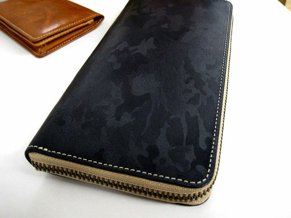 Real leather wallet/Embossing Steer Hide/Camouflage pattern 第6張的照片