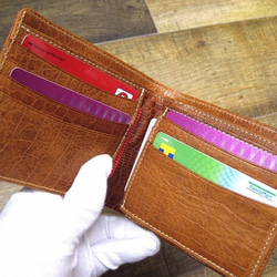 Real leather wallet/Embossing Cow leather/Crocodile pattern 第2張的照片