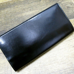 本革長財布 シンプルな折財布 上品な艶黒【名入れ】対応 1枚目の画像