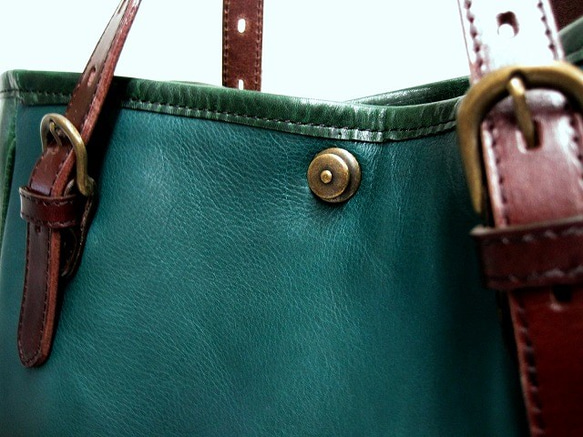 Real leather tote-bag/Steer leather/Green 第3張的照片