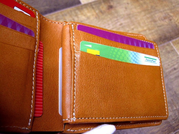 本革二つ折財布 ポケットたくさん多機能！ ワックスゴート(山羊革) ブラウン×キャメル 7枚目の画像