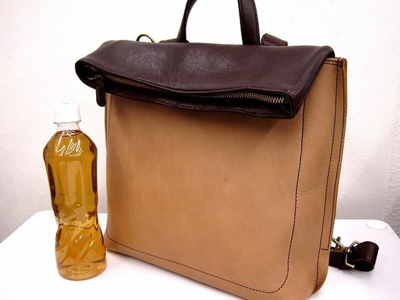 Real leather backpack/Kip leather/Beige & Choco 第2張的照片