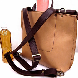 Real leather backpack/Kip leather/Beige & Choco 第3張的照片