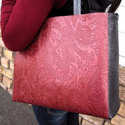 Real leather bag/Embossing leather/Paisley pattern 第1張的照片