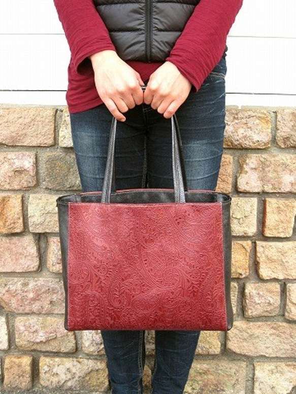 Real leather bag/Embossing leather/Paisley pattern 第8張的照片