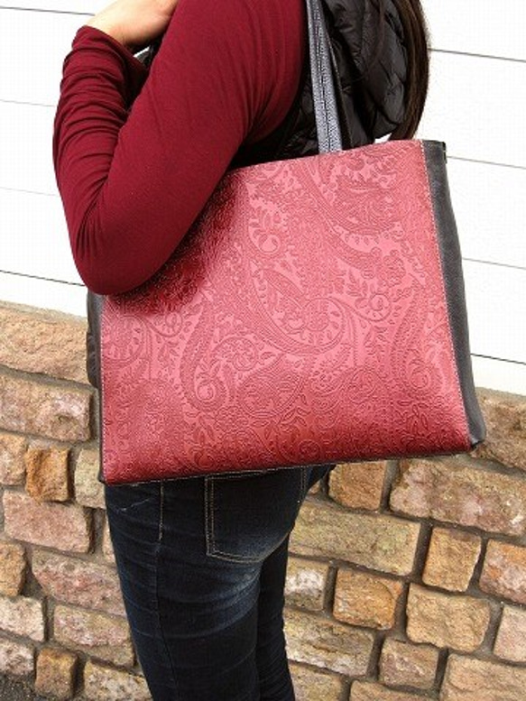 Real leather bag/Embossing leather/Paisley pattern 第9張的照片