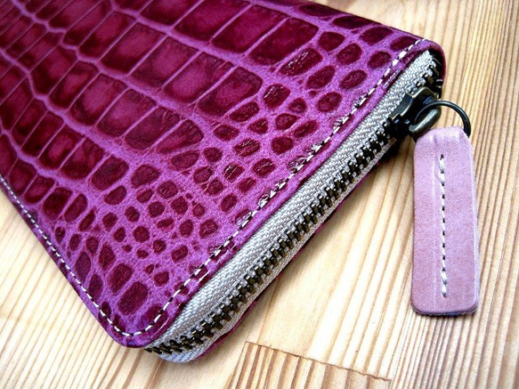 Real leather wallet/Embossing Goat leather/Crocodile pattern 第2張的照片