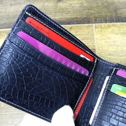 Real leather wallet/Embossing Cow leather/Crocodile pattern 第4張的照片