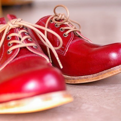 【ワケありにつき処分価格！現品限り！】本格派の本革靴 外羽短靴 赤い靴！サイズが合う方いらっしゃいますか～？？ 2枚目の画像