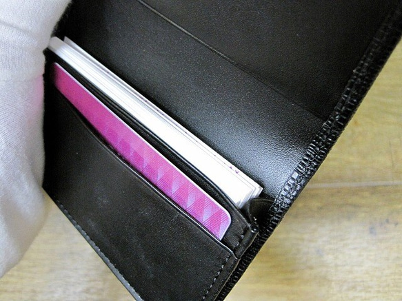 Real leather card case/Embossing Kip leather 第4張的照片