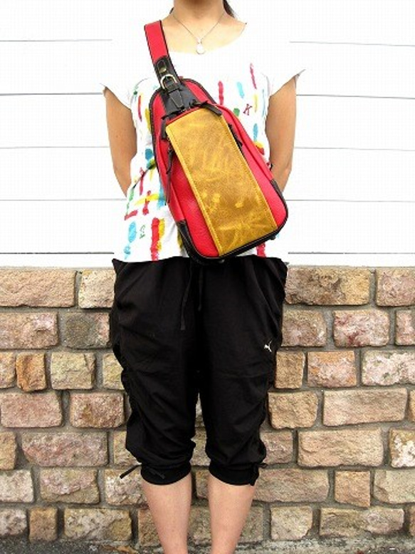 Real leather daypack/red&masterd&black 第8張的照片
