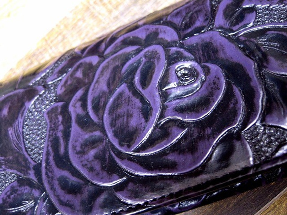 Real leather wallet/Embossing Steer leather/Rose pattern 第7張的照片
