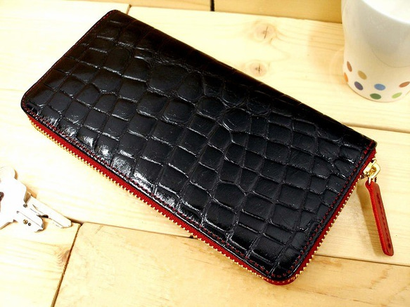 Real leather wallet/Embossing Cow leather/Crocodile pattern 第1張的照片