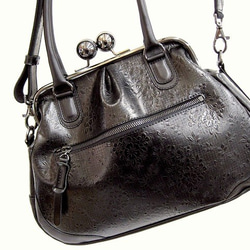 Real leather bag with clasp/Embossed leather/Flower pattern 第8張的照片