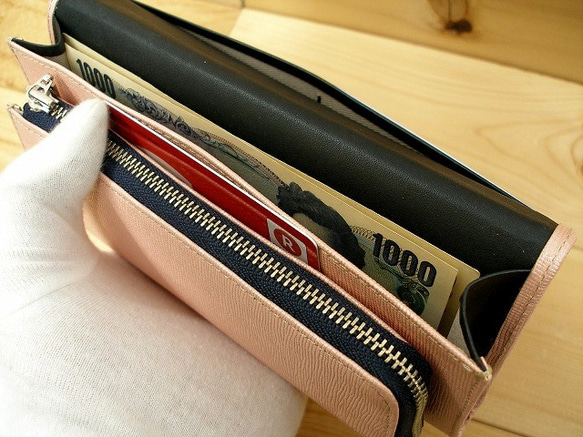 Real leather wallet/Embossing Kip leather/Pearl Pink 第3張的照片