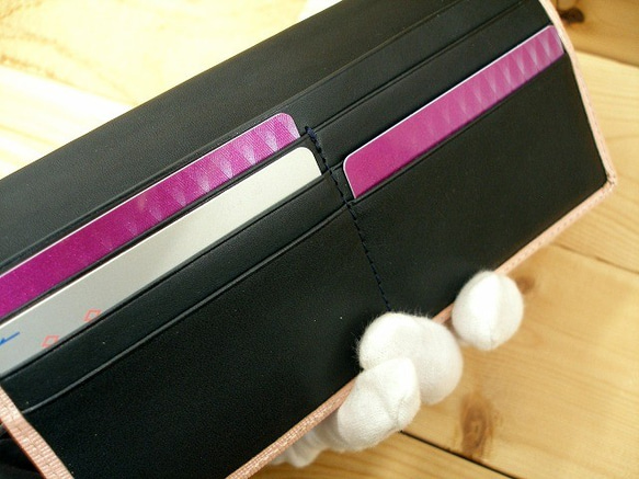 Real leather wallet/Embossing Kip leather/Pearl Pink 第4張的照片