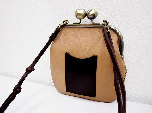 Real Leather pochette with grasp/Beige 第5張的照片