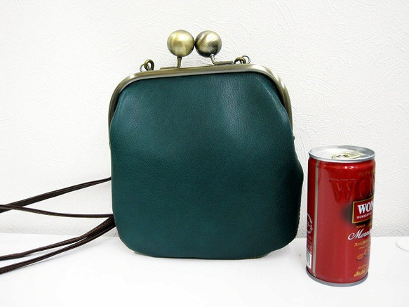 Real Leather pochette with grasp/Green 第4張的照片