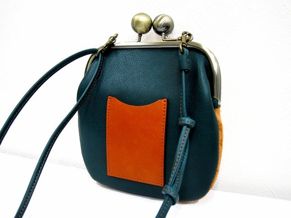 Real Leather pochette with grasp/Flower Orange 第5張的照片