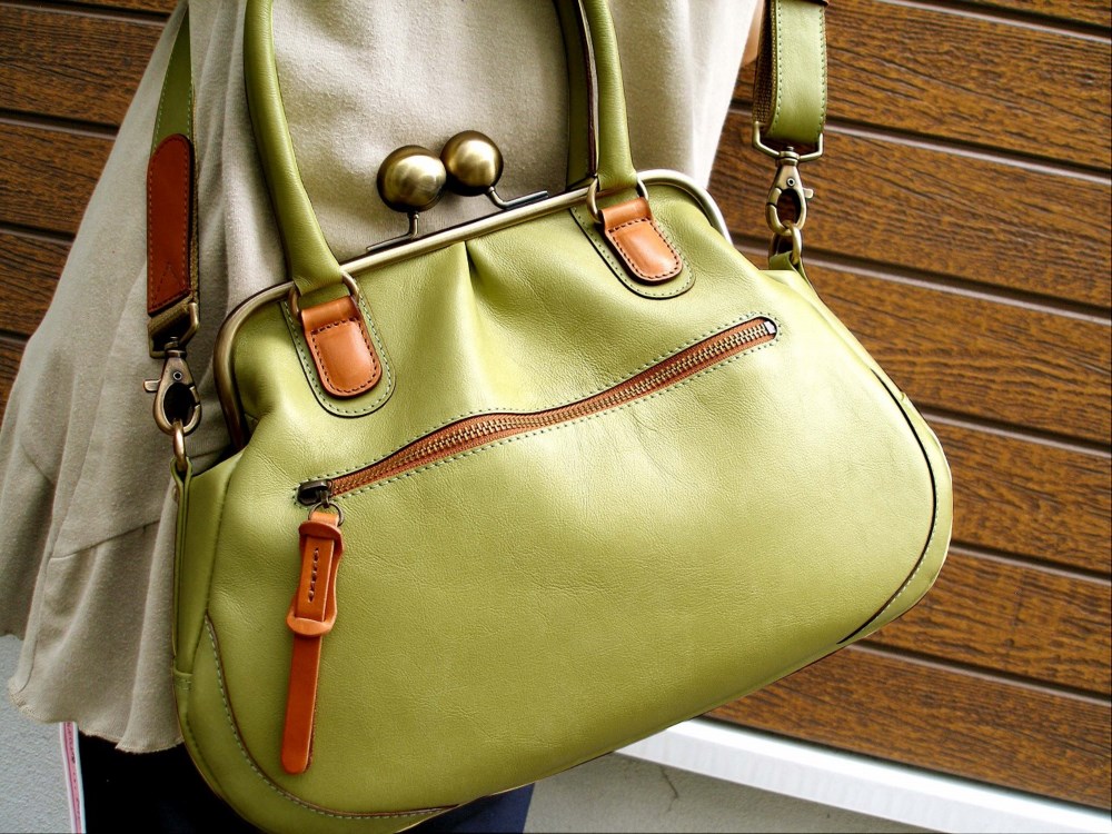 お値下げ エルバ がま口バッグ （エルバ ハンドバッグ - グリーン  