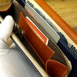 Real leather wallet/Embossing Kip leather/Navy 第5張的照片