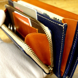 Real leather wallet/Embossing Kip leather/Navy 第6張的照片