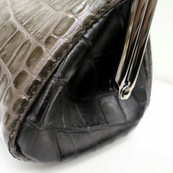 Real leather pouch with metal clasp/Crocodile pattern 第3張的照片