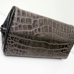 Real leather pouch with metal clasp/Crocodile pattern 第6張的照片